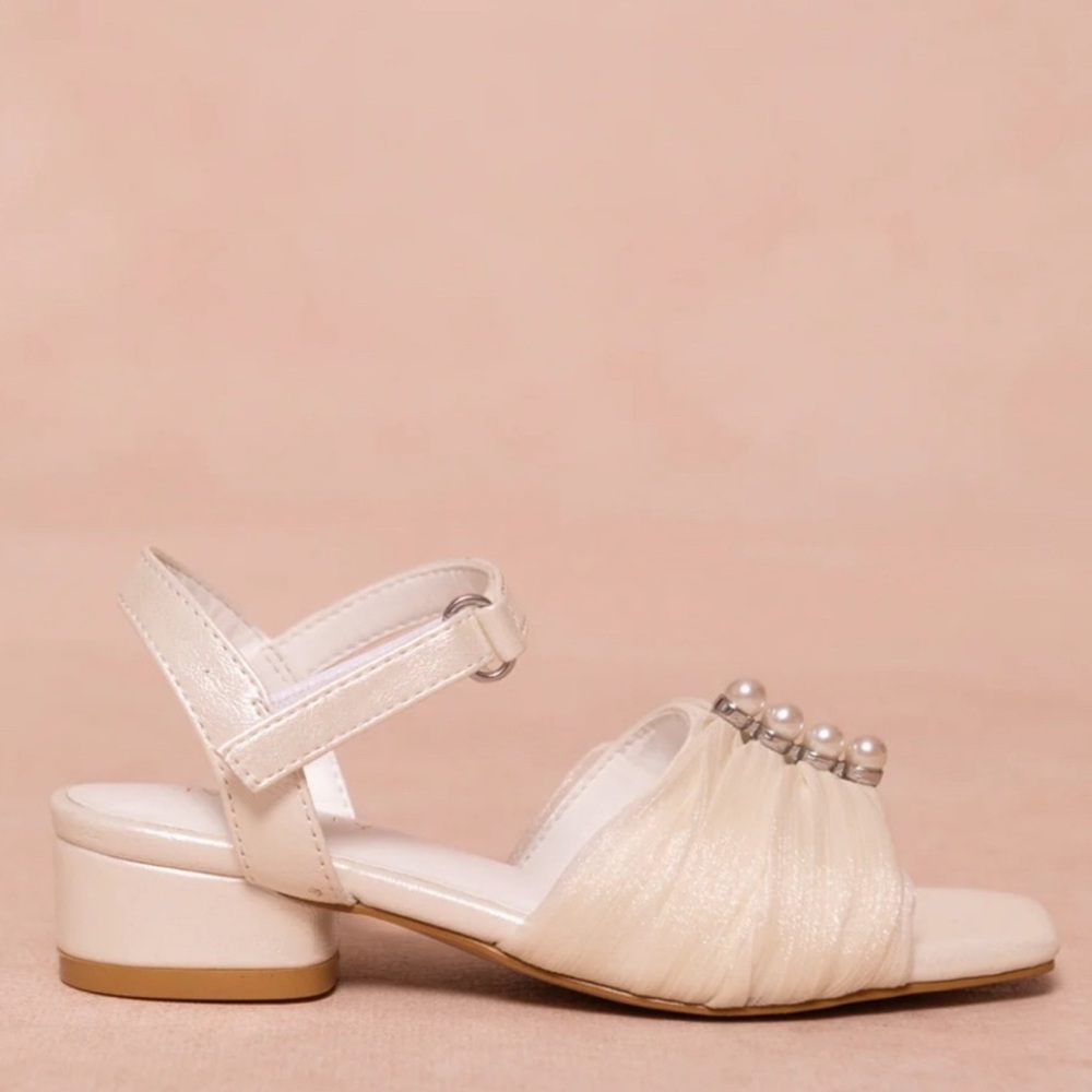 Ivy City Co Mini Piper Pearl
Heel in Ivory